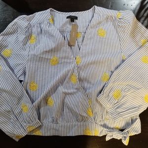 Cotton wrap top with embroidered pineapples